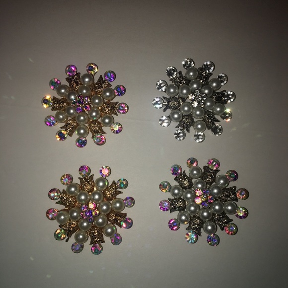 BROOCH BUNDLE OF 4 - Picture 1 of 6